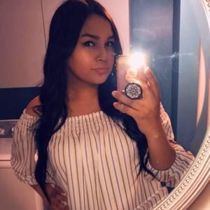 Meet your Posher, Karina